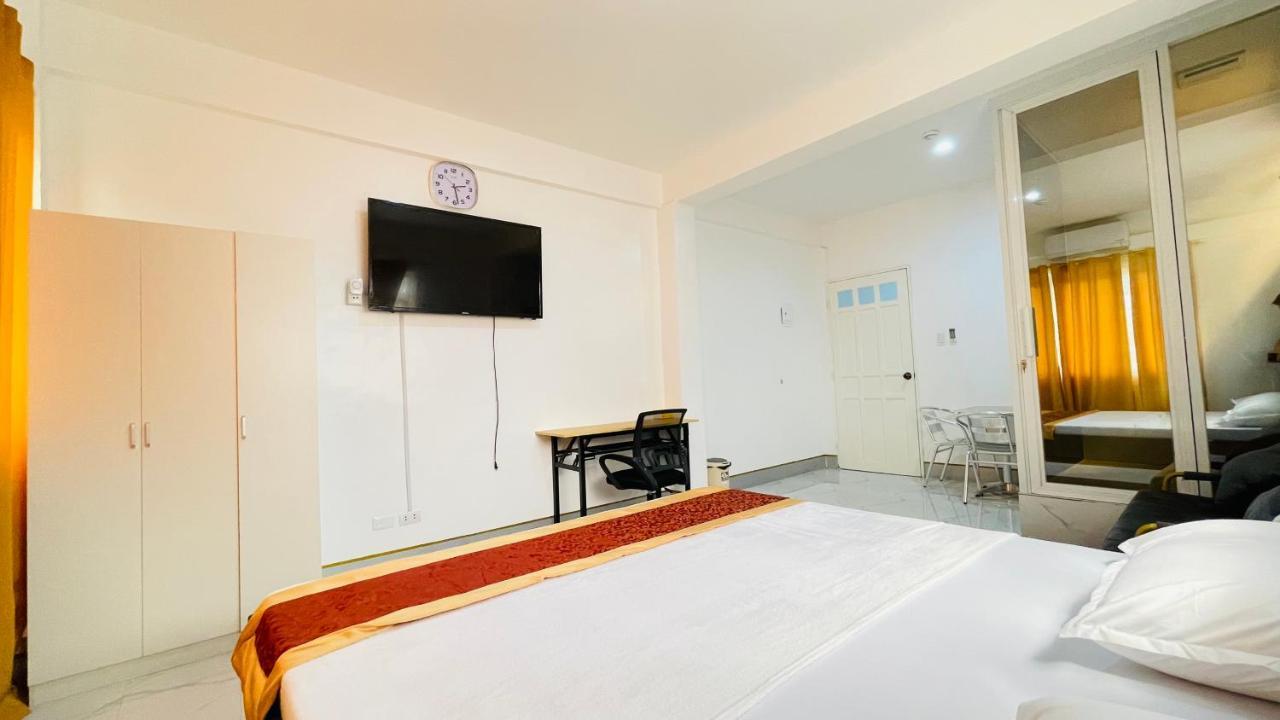 Legends Hotel & Restaurant - Lemery And Taal Екстериор снимка